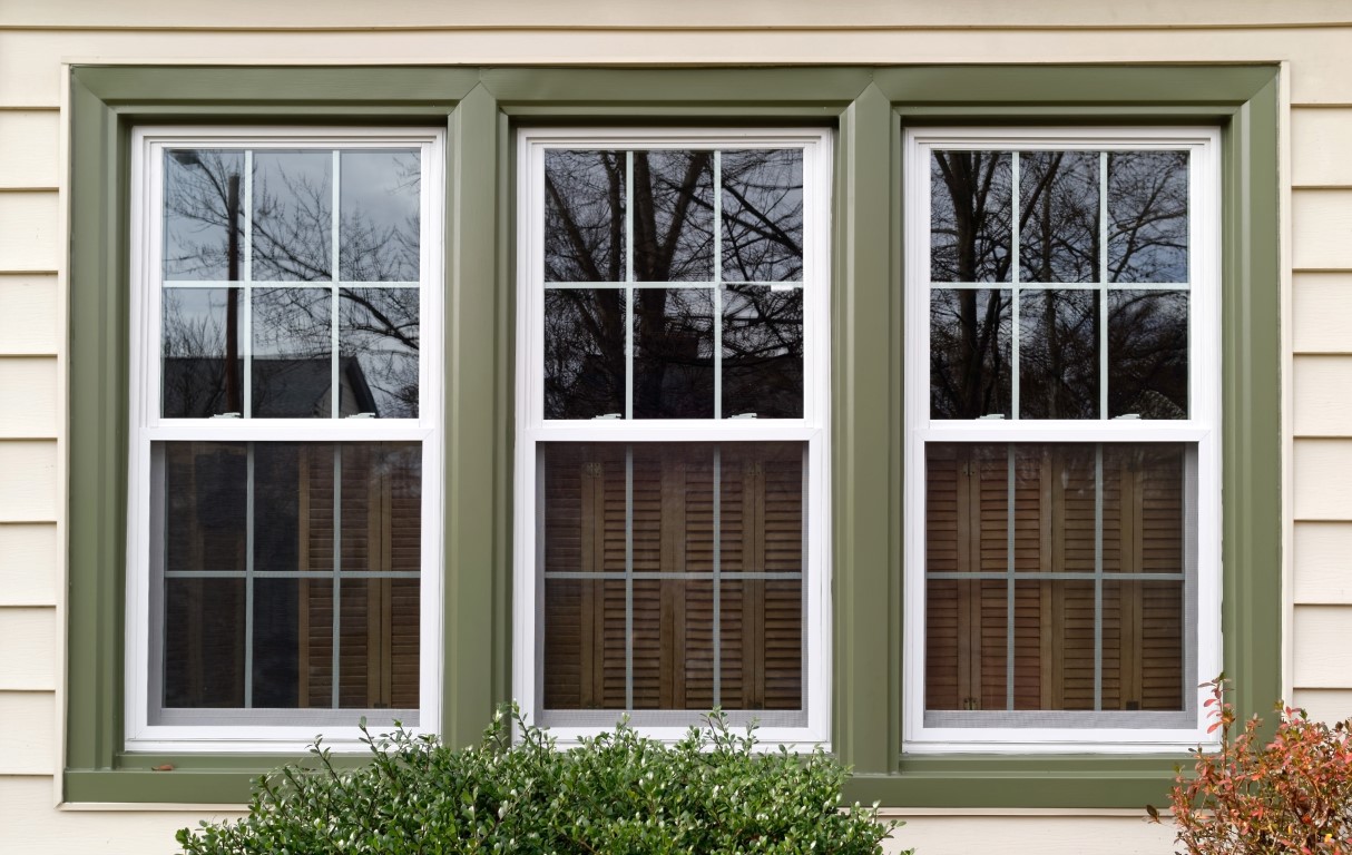 WINDOWS RB RESTORATION BUILDERS IN CHARLOTTE